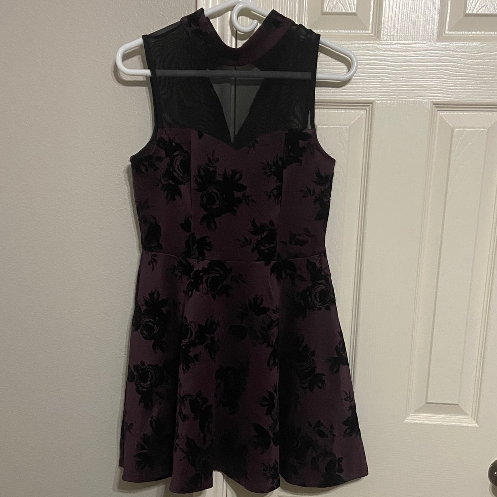 Trixxi Junior Sleeveless Floral Fit-and-Flare Dress in Plum and Black